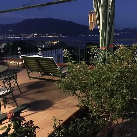 아파트 La Casa Di Marcello 토레 안눈치아타